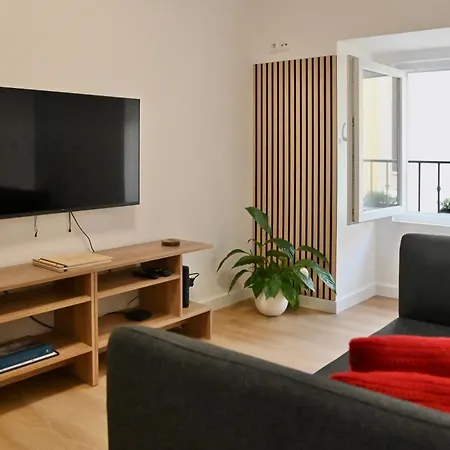 Casa Lusiadas بيت للعطل Constância